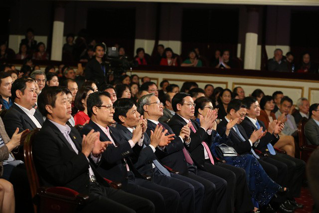 Vang mãi giai điệu Tổ Quốc 2020 chào đón thập niên mới, vận hội mới của dân tộc - Ảnh 3. Vang mãi giai điệu Tổ Quốc 2020 chào đón thập niên mới, vận hội mới của dân tộc - Ảnh 3.