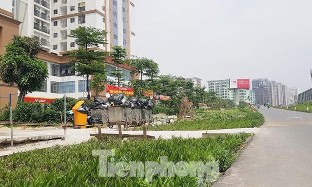Đề nghị Hà Nội thanh tra toàn diện khu chung cư làm mất đường đi - Ảnh 3. Đề nghị Hà Nội thanh tra toàn diện khu chung cư làm mất đường đi - Ảnh 3.
