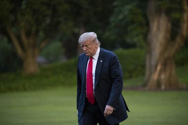 Tổng thống Trump ngầm thừa nhận có thể thất cử? - Ảnh 1. Tổng thống Trump ngầm thừa nhận có thể thất cử? - Ảnh 1.