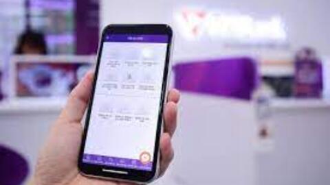 Xung đột giữa nhà mạng và ngân hàng quanh phí SMS Banking