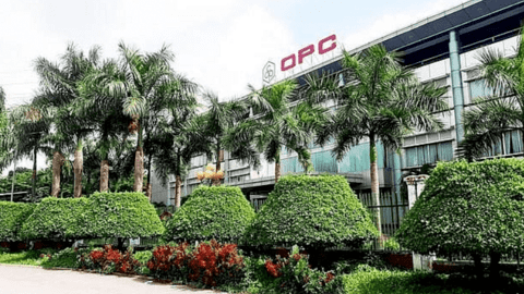 Người thân “Sếp lớn” Dược phẩm OPC đồng loạt thoái vốn