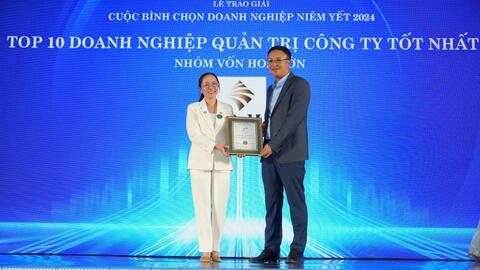 PNJ nhận 2 giải thưởng uy tín dành cho doanh nghiệp niêm yết