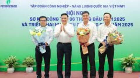 Petrovietnam biểu dương các đơn vị xuất sắc trong sản xuất kinh doanh 6 tháng đầu năm