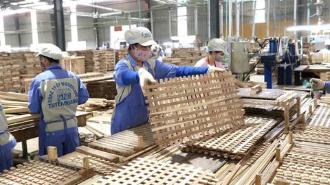 Thị trường tăng phòng vệ: Cảnh báo sớm sẽ giảm rủi ro cho doanh nghiệp