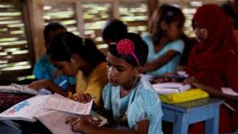 Sáng kiến 'ngôi trường nổi' ở những vùng ngập nước Bangladesh