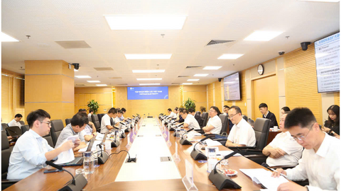 EVN làm việc với Công ty Quốc tế Lan Thương - Mê Kông và Công ty Lưới điện Vân Nam Trung Quốc