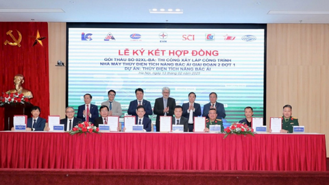 Ký hợp đồng gói thầu thi công xây lắp dự án Thủy điện Tích năng Bác Ái (giai đoạn 2)