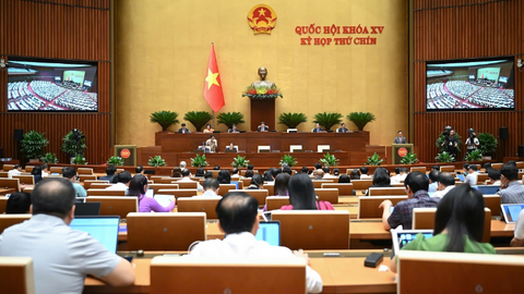 Quốc hội thông qua Nghị quyết sửa đổi, bổ sung một số điều của Hiến pháp năm 2013