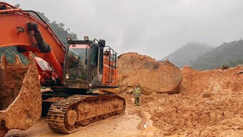 Đến 12h ngày 25/11 vẫn còn 12 vị trí tắc đường tại khu vực Nam Trung Bộ