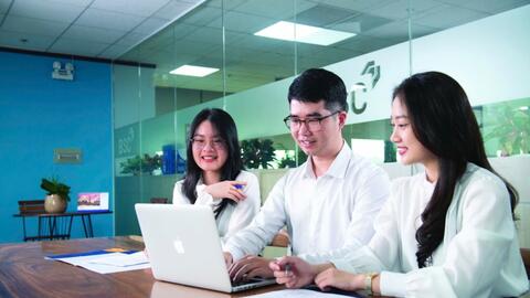 Sóng địa chính trị mở ra cơ hội cho nhóm cổ phiếu nào?