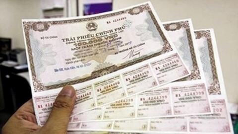 Thanh khoản hệ thống thu hẹp, lợi suất trái phiếu Chính phủ nhích tăng