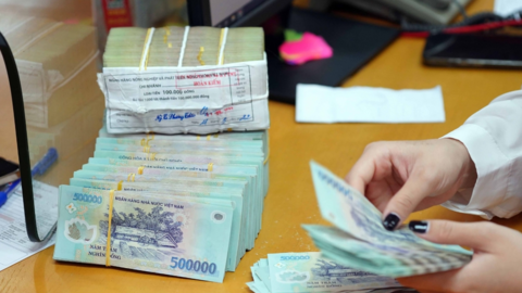 Loạt doanh nghiệp chốt quyền cổ tức, thưởng cổ phiếu, cao nhất 3.500 đồng/CP