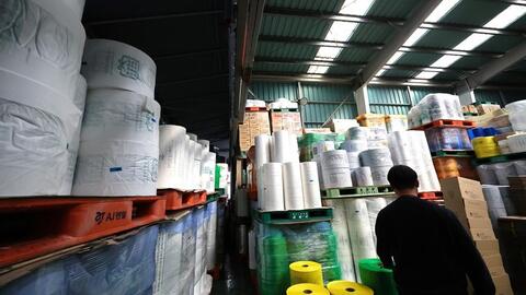 Nỗi lo khan hiếm túi đựng rác ở Seoul (Hàn Quốc)