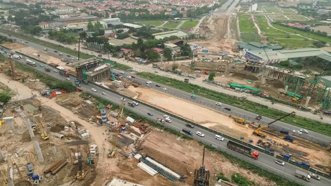 Hà Nội: Phân luồng giao thông phục vụ thi công nút giao Vành đai 3,5 với Đại lộ Thăng Long