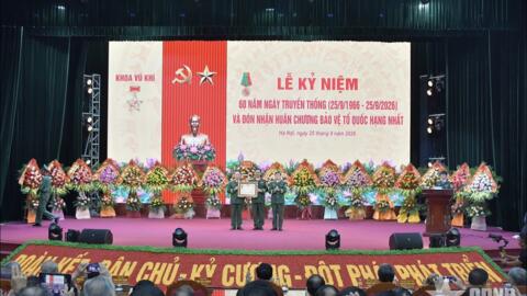 Đổi mới mạnh mẽ nội dung, chương trình và phương pháp đào tạo