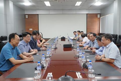 <a href="/nangluong-cuocsong" title="Năng lượng - Cuộc sống" rel="dofollow">Năng lượng - Cuộc sống</a>