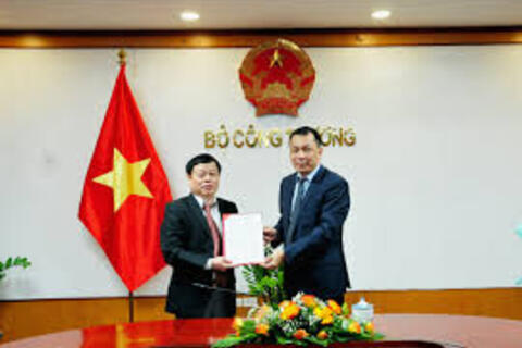 Trao quyết định bổ nhiệm Phó Chánh Văn phòng Bộ Công Thương