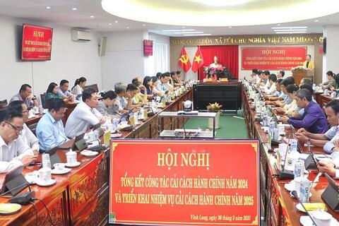 Công tác cải cách thể chế của tỉnh Vĩnh Long tăng 22 bậc so với năm 2023