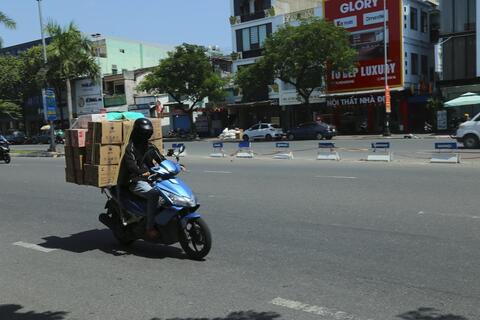 <a href="/xuc-tien" title="Xúc tiến" rel="dofollow">Xúc tiến</a>