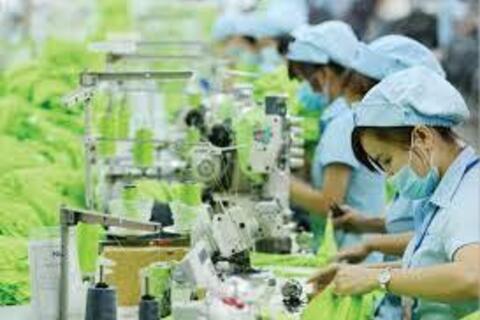 Khi dữ liệu dẫn vốn: doanh nghiệp niêm yết xanh hóa