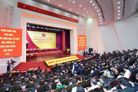 550 đại biểu Đảng bộ Thành phố Hồ Chí Minh lần thứ I nhiệm kỳ 2025-2030 bước vào phiên Đại hội trù bị