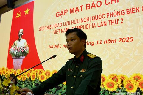 Gặp mặt báo chí giới thiệu Giao lưu hữu nghị quốc phòng biên giới Việt Nam-Campuchia lần thứ 2
