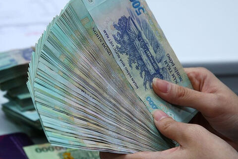 <a href="/chung-khoan2" title="Chứng khoán" rel="dofollow">Chứng khoán</a>