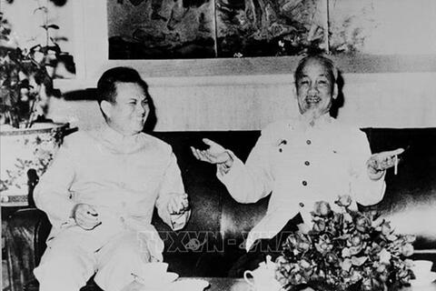 Nền tảng và giá trị cao quý của quan hệ đặc biệt Lào - Việt Nam