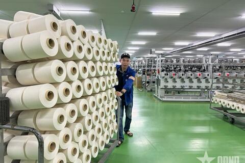 Kiến tạo môi trường đầu tư minh bạch, ổn định