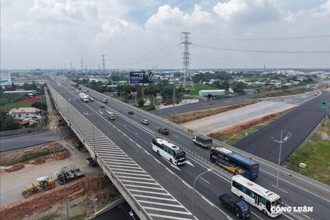 Gấp rút hoàn thiện nút giao Mỹ Yên để kịp thông xe ngày 19/12