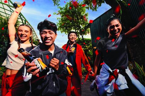 <a href="/kinh-te" title="Kinh tế" rel="dofollow">Kinh tế</a>