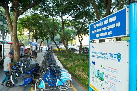 <a href="/tin-24h" title="Tin 24h" rel="dofollow">Tin 24h</a>