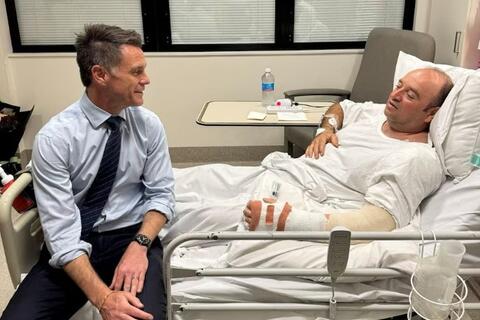 Người hùng trong vụ xả súng ở Úc đang hồi phục, được quyên góp 744.000 USD