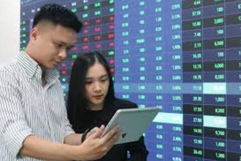 Thị trường đi ngang và khoảng trống trong hiệu quả đầu tư dài hạn