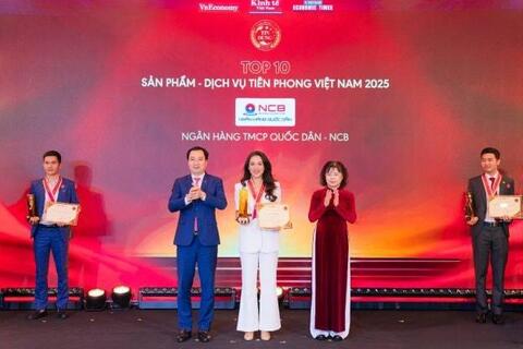 NCB Visa "Tự hào" lọt Top 10 Sản phẩm - Dịch vụ Tiên phong 2025