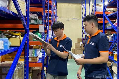 <a href="/nangluong-cuocsong" title="Năng lượng - Cuộc sống" rel="dofollow">Năng lượng - Cuộc sống</a>