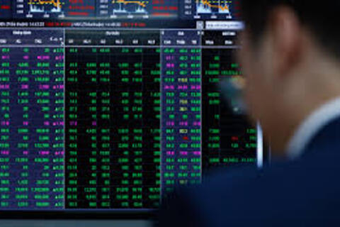 <a href="/chung-khoan2" title="Chứng khoán" rel="dofollow">Chứng khoán</a>