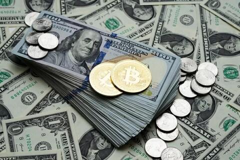 <a href="/thong-tin-thi-truong" title="Thông tin thị trường" rel="dofollow">Thông tin thị trường</a>