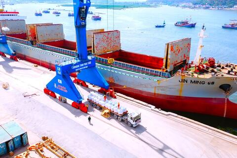 Nghệ An hướng tới mục tiêu xuất khẩu 5 tỷ USD năm 2026