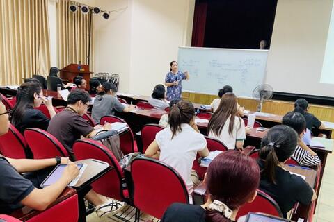 <a href="/chung-khoan2" title="Chứng khoán" rel="dofollow">Chứng khoán</a>