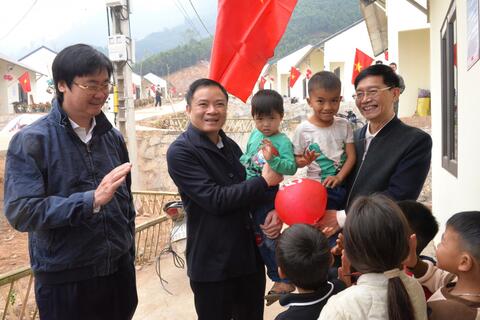 <a href="/nangluong-cuocsong" title="Năng lượng - Cuộc sống" rel="dofollow">Năng lượng - Cuộc sống</a>