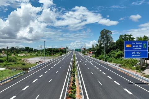 <a href="/tin-24h" title="Tin 24h" rel="dofollow">Tin 24h</a>