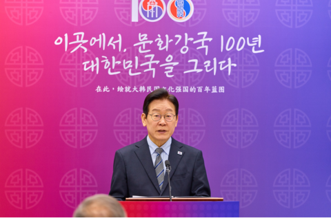 <a href="/the-gioi" title="Thế giới" rel="dofollow">Thế giới</a>