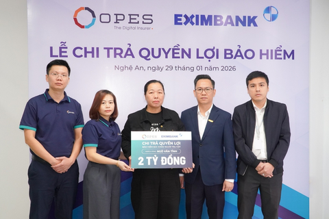 Bảo hiểm số OPES chi 2 tỷ đồng cho khách hàng mua bảo hiểm người vay vốn