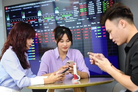 <a href="/chung-khoan2" title="Chứng khoán" rel="dofollow">Chứng khoán</a>