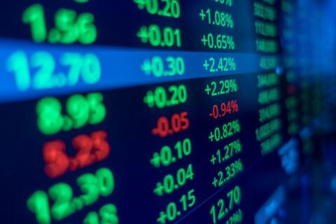 VN-Index có thể chạm mốc 2.120 điểm trong năm 2026