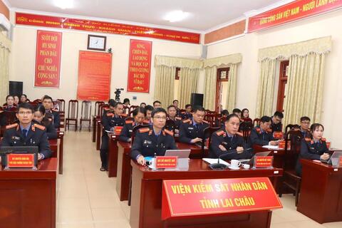 <a href="/tin-24h" title="Tin 24h" rel="dofollow">Tin 24h</a>