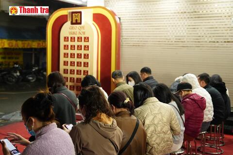 <a href="/thong-tin-thi-truong" title="Thông tin thị trường" rel="dofollow">Thông tin thị trường</a>