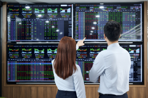 VN-Index dự báo điều chỉnh về vùng hỗ trợ 1.830 điểm