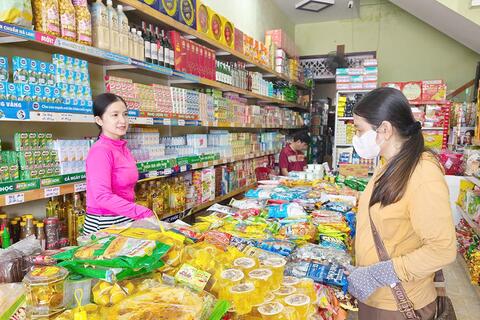 <a href="/kinh-te" title="Kinh tế" rel="dofollow">Kinh tế</a>